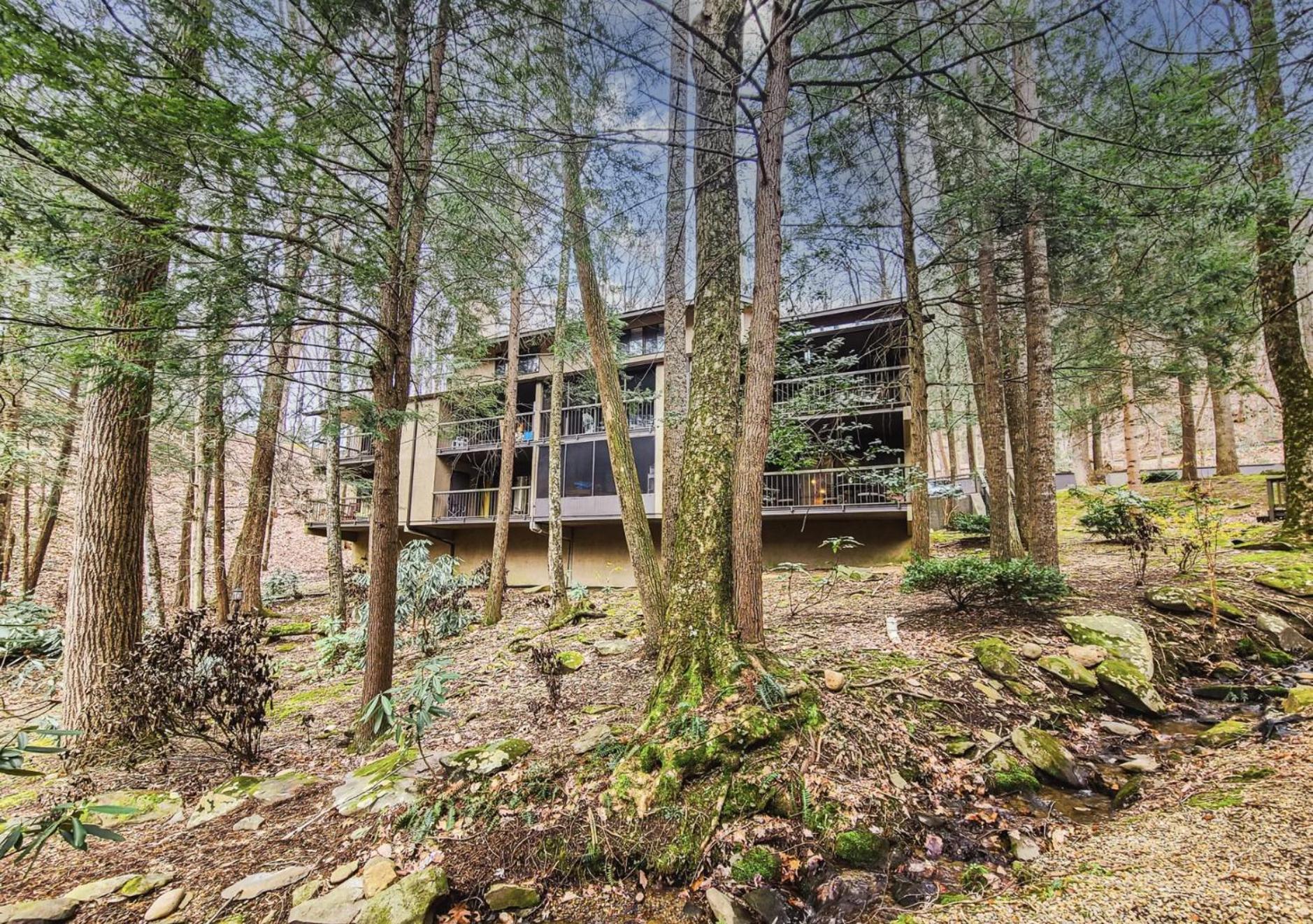 Obear Mountain Is A Newly Updated Condo In Chalet Village Of Gatlinburg! Extérieur photo